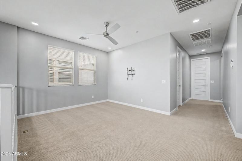 39 Loma Vista