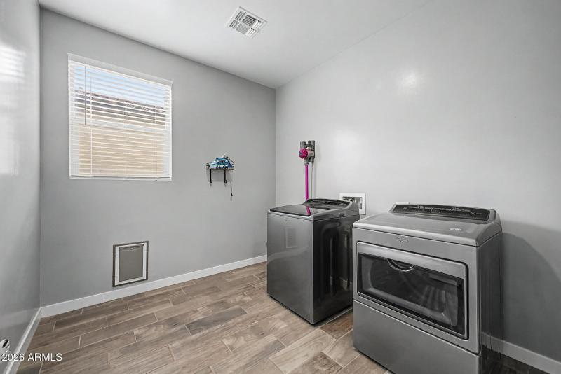40 Loma Vista