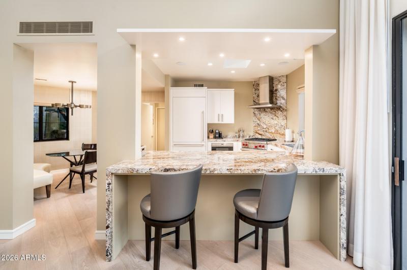 Breakfast Bar