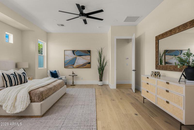 primary bedroom2