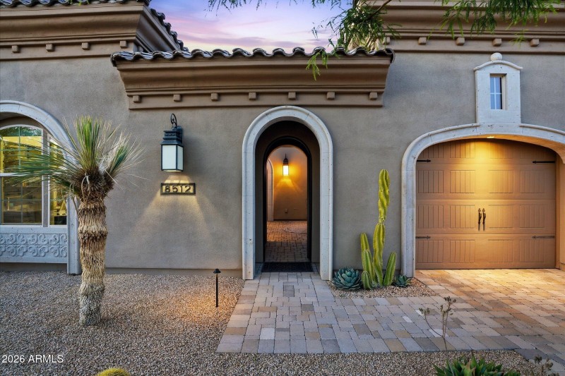 Private Courtyard Entry