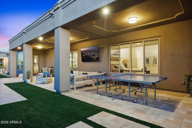 Outdoor Entertainment Space