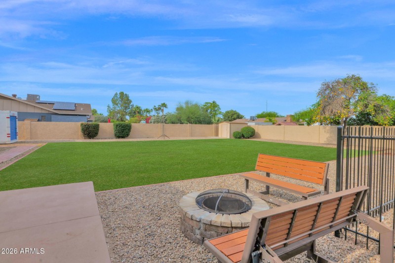 50-web-or-mls-P1615385