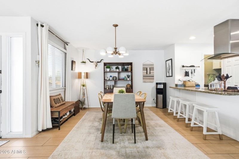 Dining/Kitchen