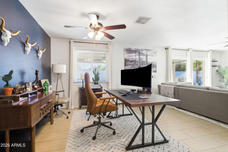 8449 e jackrabbit rd-7_Edited