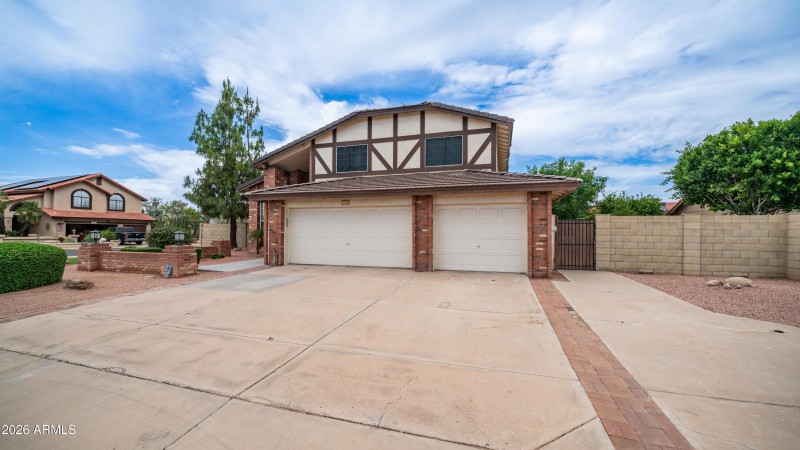6620 W Redfield Rd Exterior-5