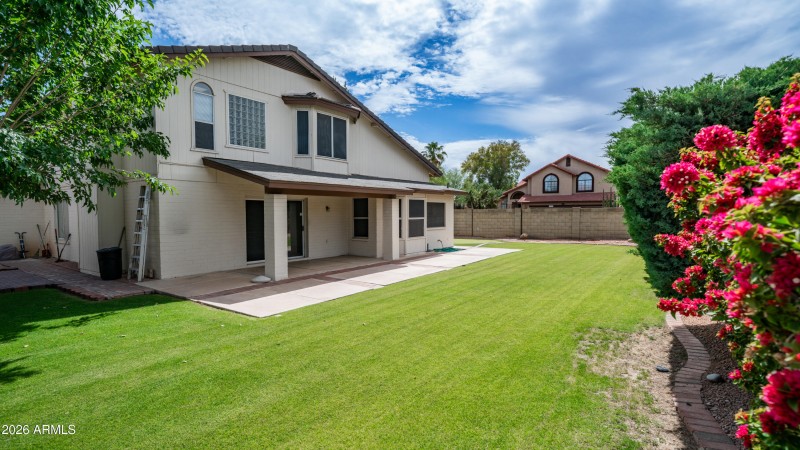 6620 W Redfield Rd Exterior-10