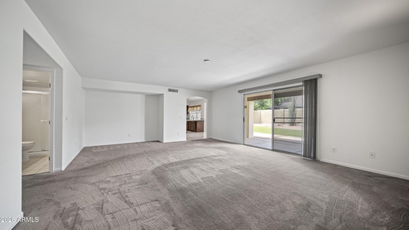 6620 W Redfield Rd - 9