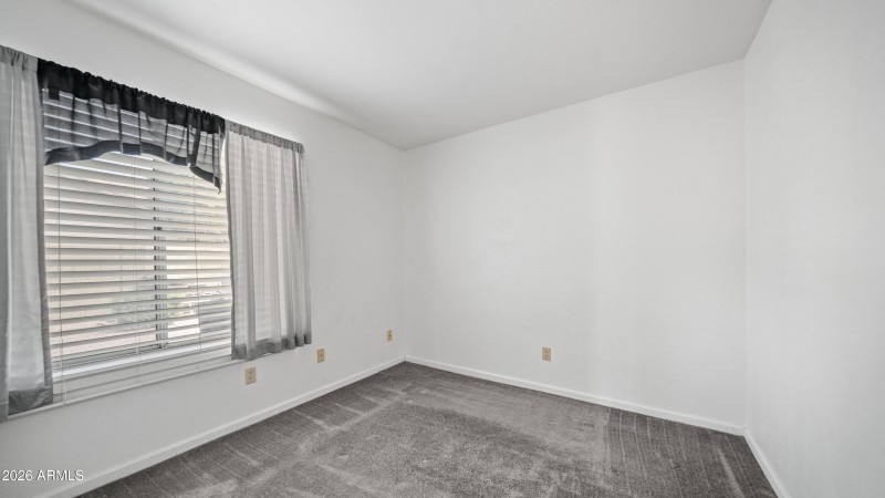 6620 W Redfield Rd - 11