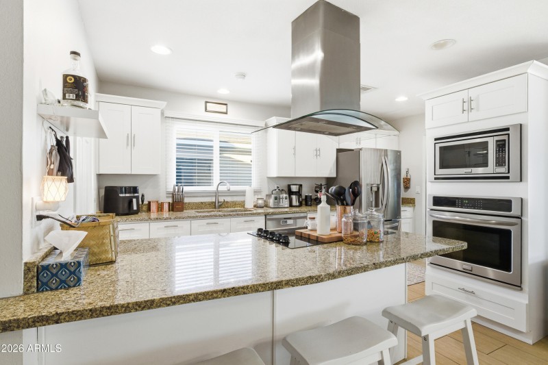 8449 E Jackrabbit Rd-11