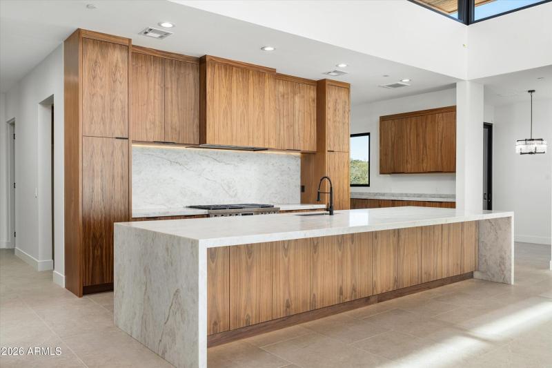 016_Kitchen