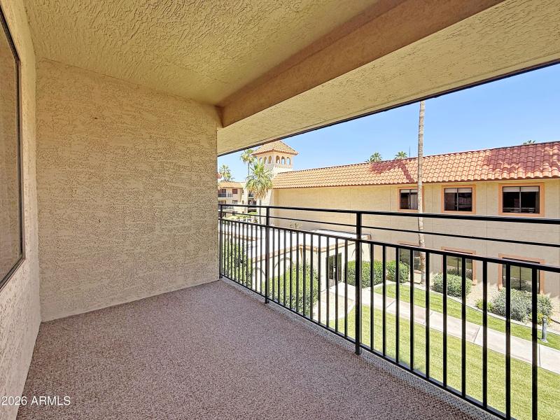 A303_North_Balcony2
