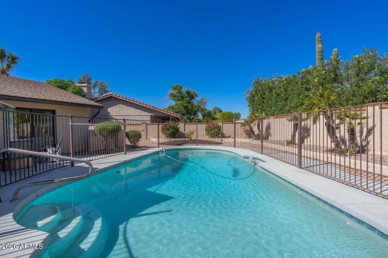 8742 E San Daniel Drive - 5