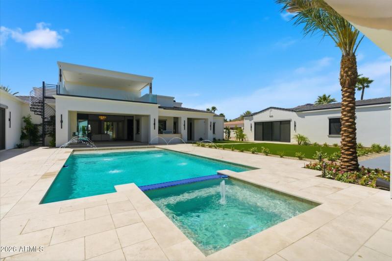 Gorgeous Property