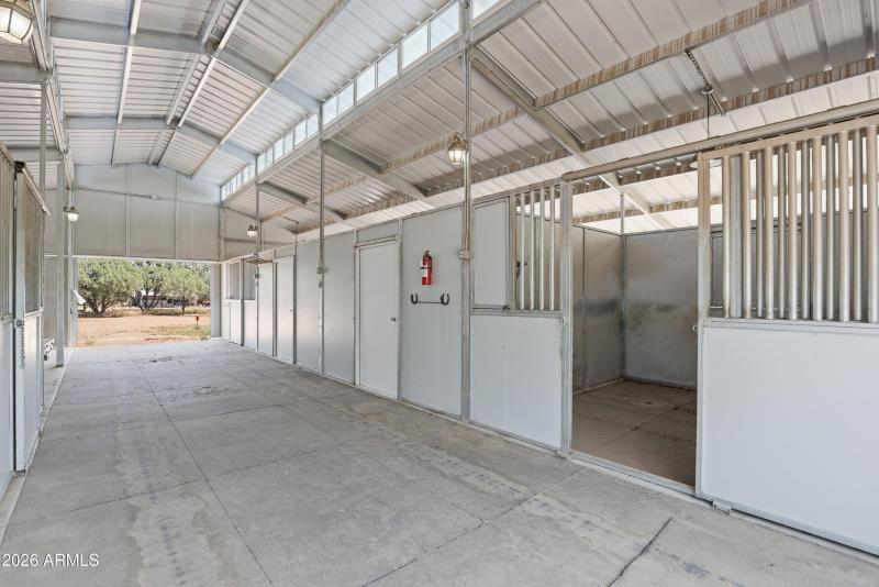 Barn with parking space