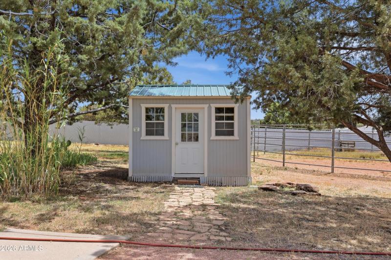 Shed