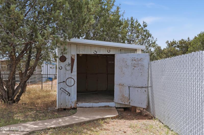 Shed 2