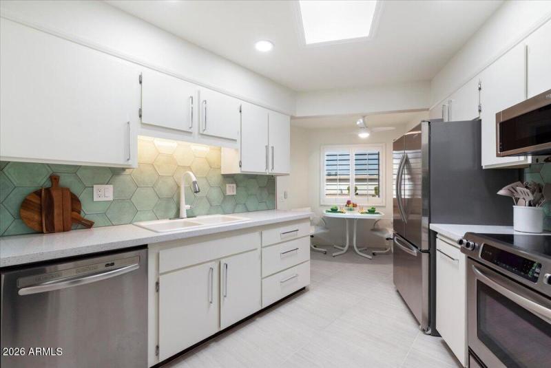 Quartz Counters