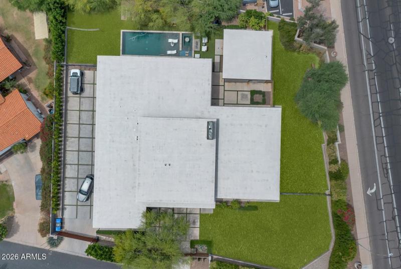 DJI 0012-049-057-1487x1000