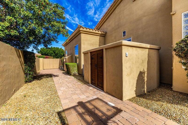 RV gate