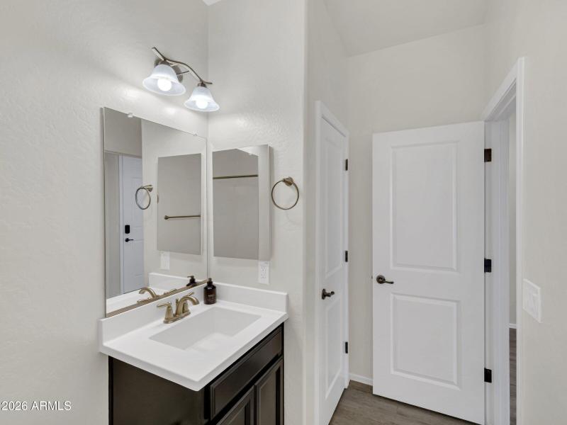 41573 W Monsoon Lane-21
