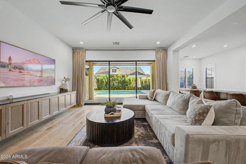 Family Room-3
