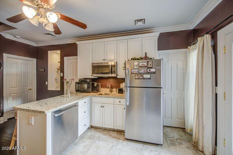 Guest Suite Kitchen