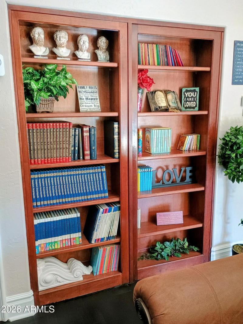 Guest Suite Bookshelf