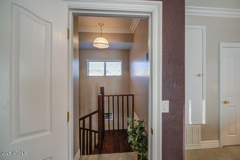 Guest Suite 2nd floor Entry Way