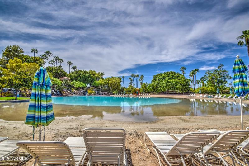 130 VVL Beach Pool