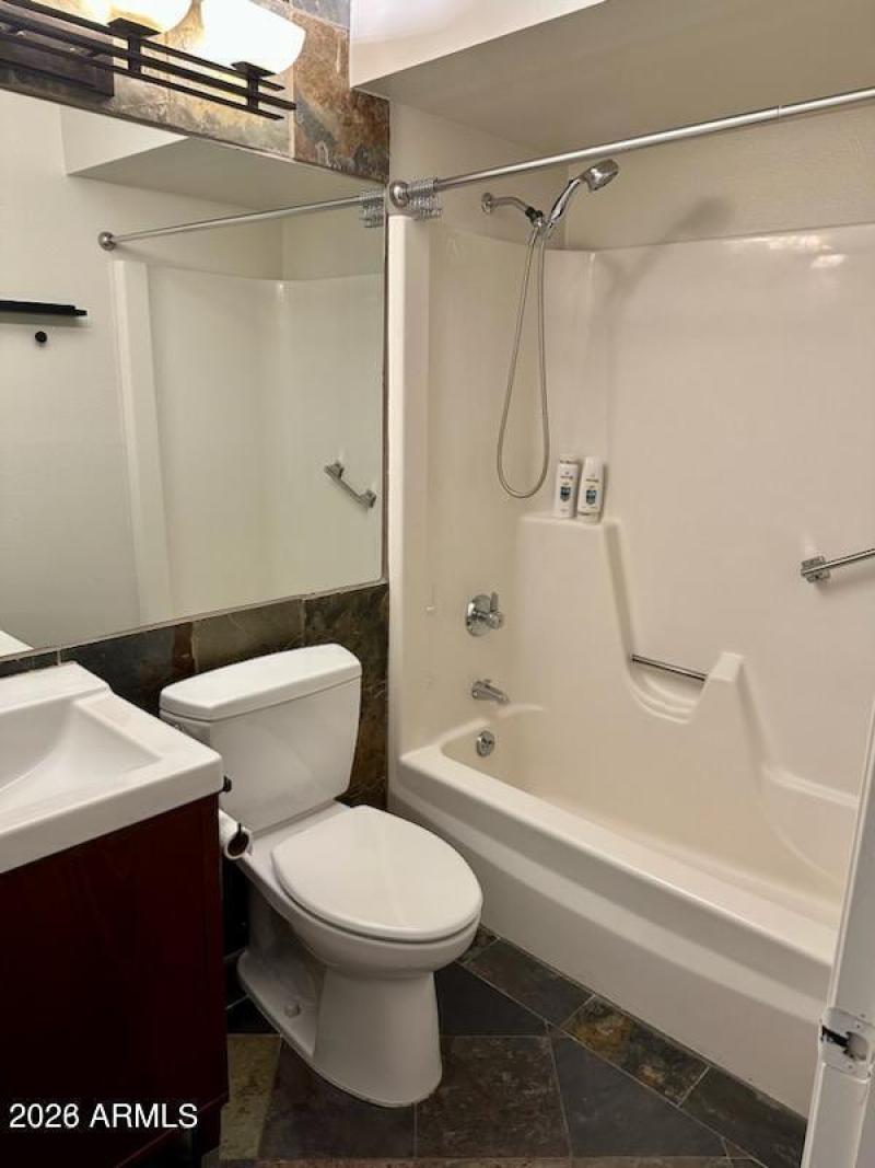 Full guest bathroom