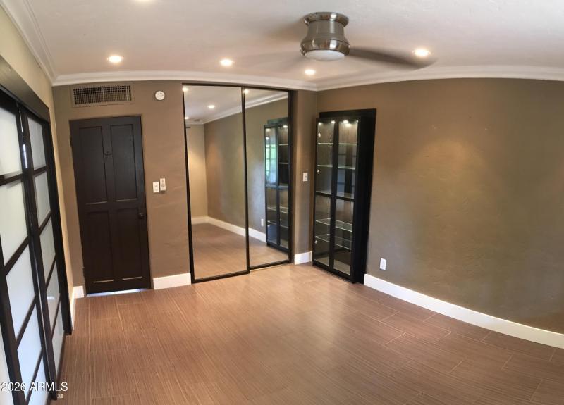 UNIT 1 LARGE BEDROOM