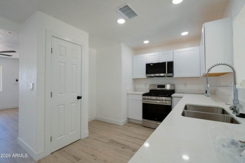 Kitchen-3