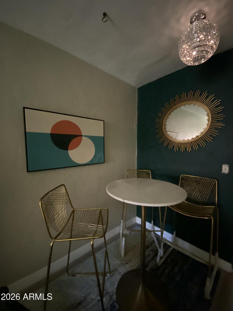 UNIT 4 DINING AREA