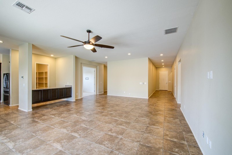 Photo #12