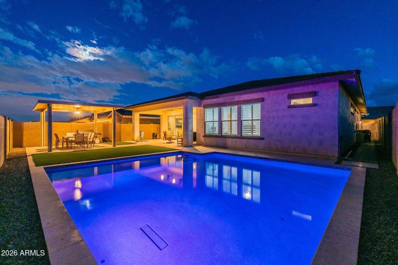 94-web-or-mls-Hillcrest-Twilight HD-28