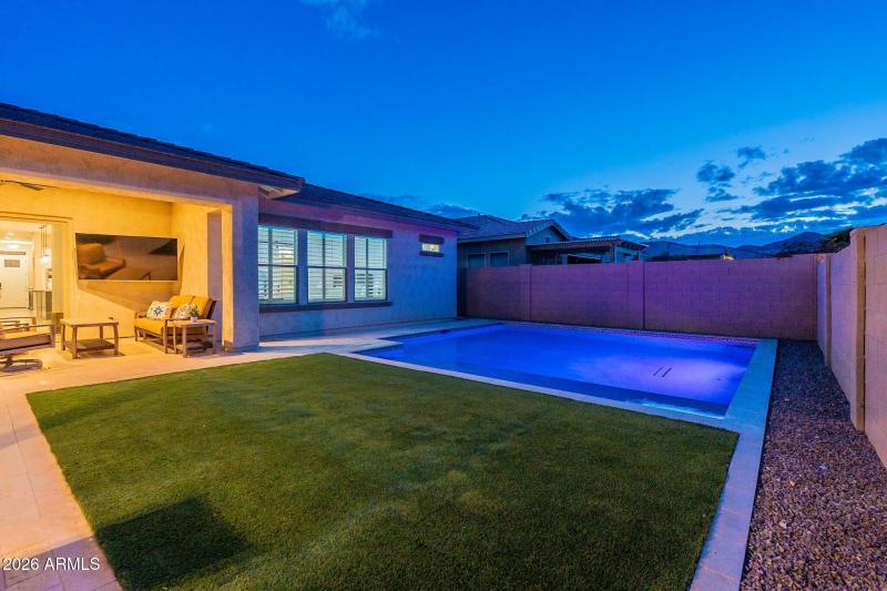 85-web-or-mls-Hillcrest-Twilight HD-19