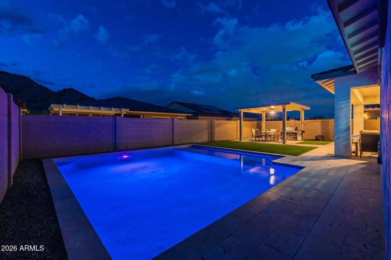 93-web-or-mls-Hillcrest-Twilight HD-27