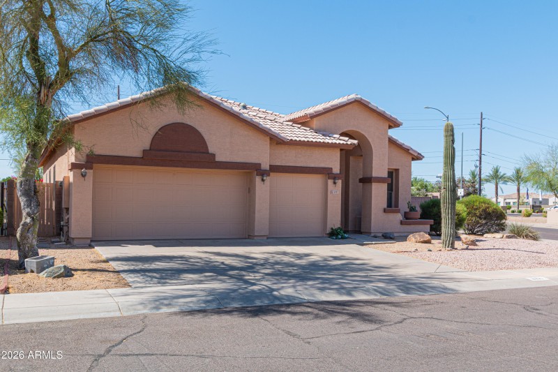 Blaine-3317 W Via Del Sol Dr