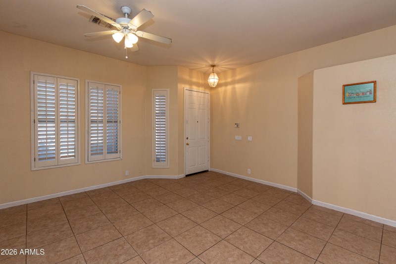 Blaine-3317 W Via Del Sol Dr-4