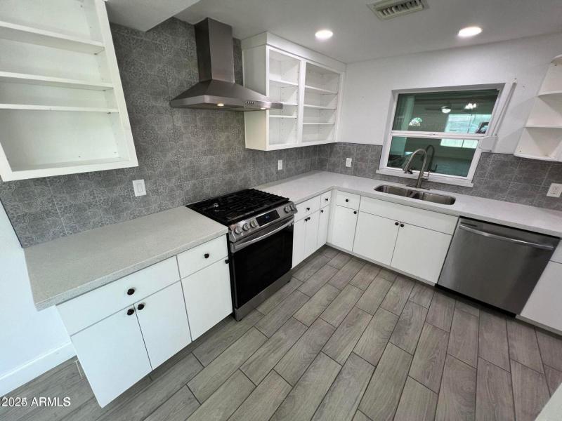 Updated Chef-Inspired Kitchen