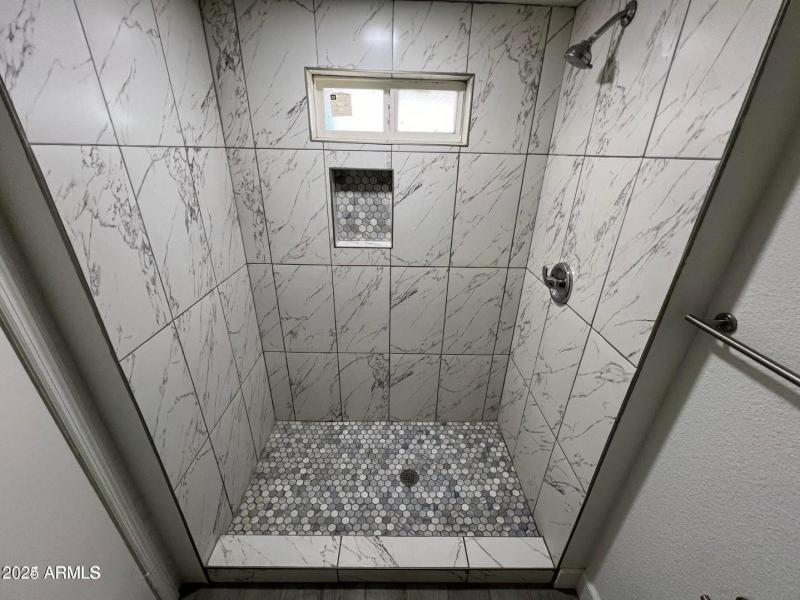 Custom Walk-In Tile Shower