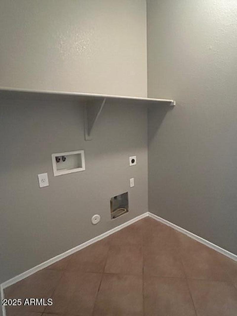 Photo #11