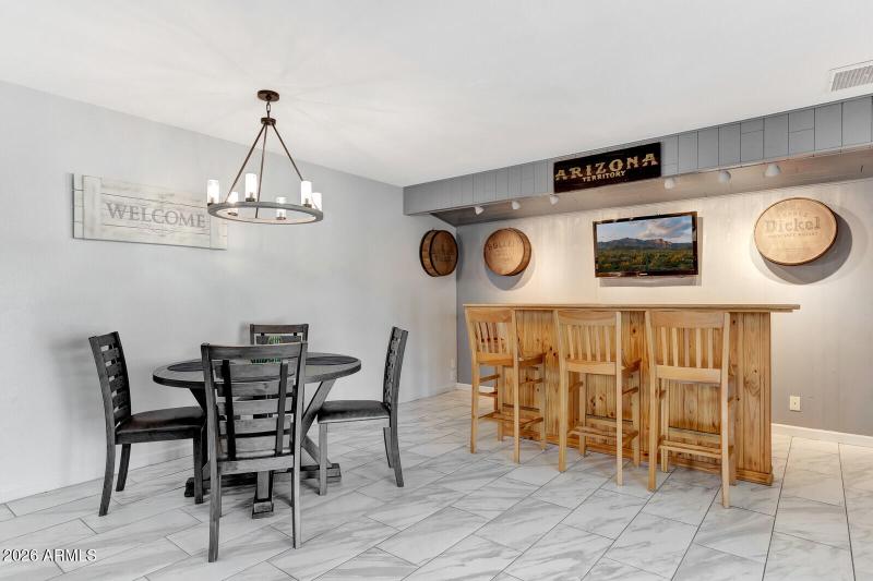 21_1524_E_Broadmore_Drive__21_mls