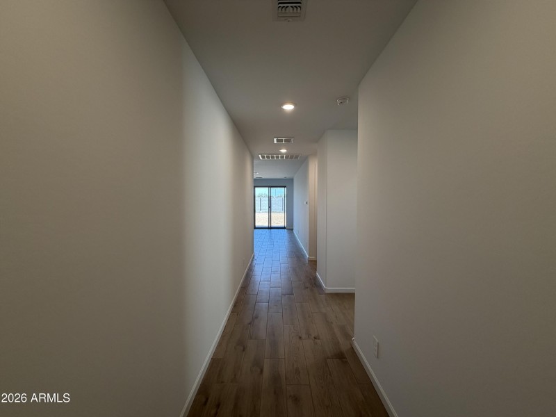 005 Foyer