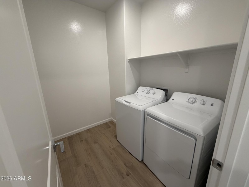 009 Laundry Room