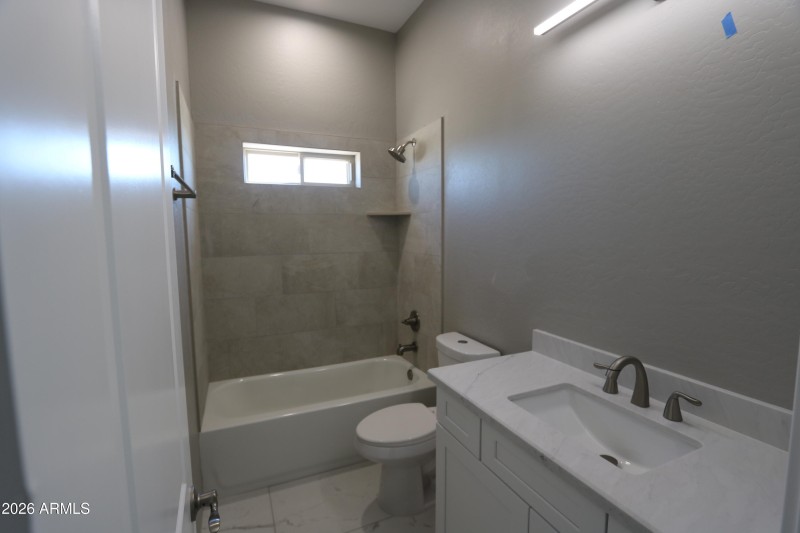2nd Bathroom