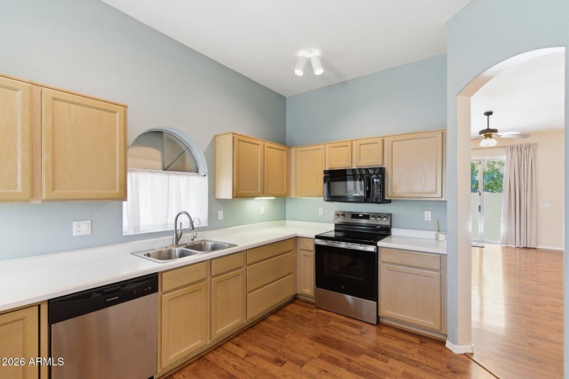 Kitchen 2