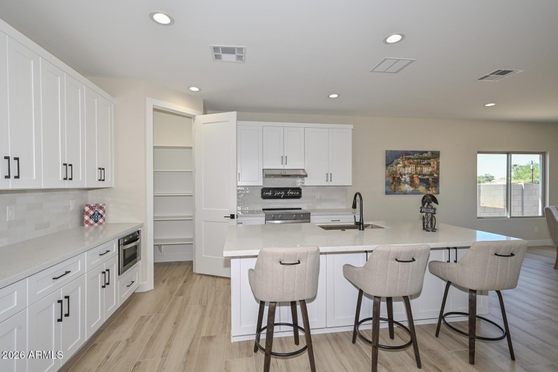 Kitchen-Walk in Pantry