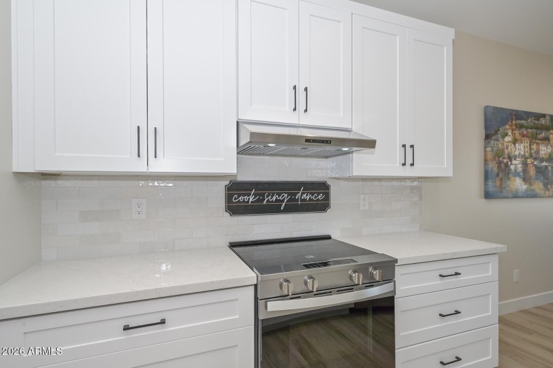 Kitchen-Range